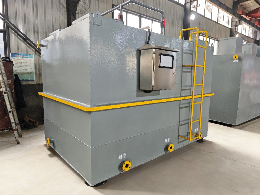 布草洗滌廢水處理中溶氣氣浮機(jī)的應(yīng)用方案